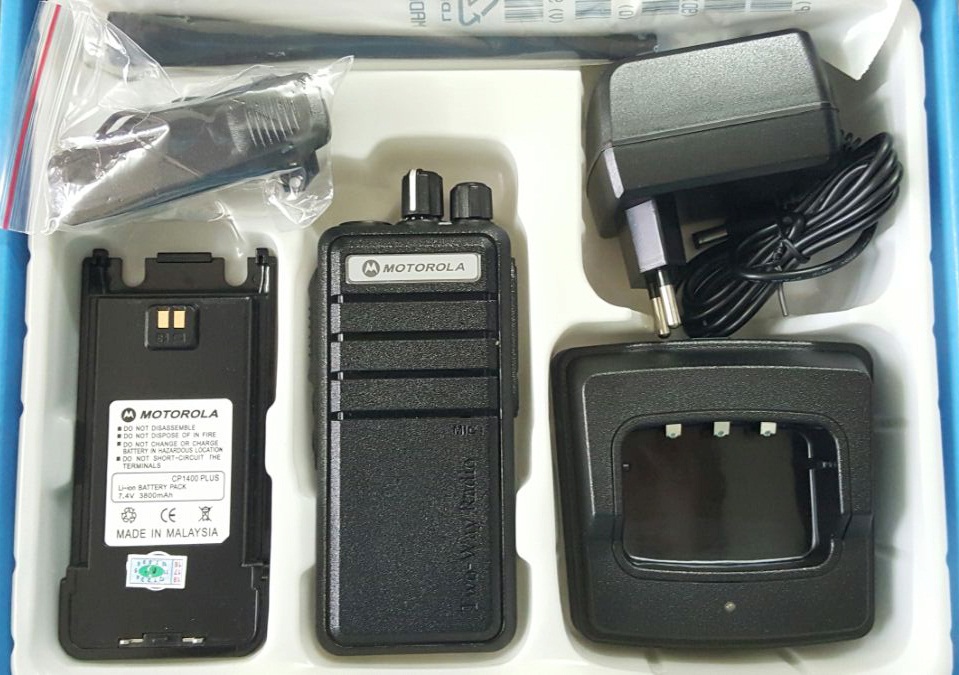 MÁY BỘ ĐÀM MOTOROLA CP1400 PLUS